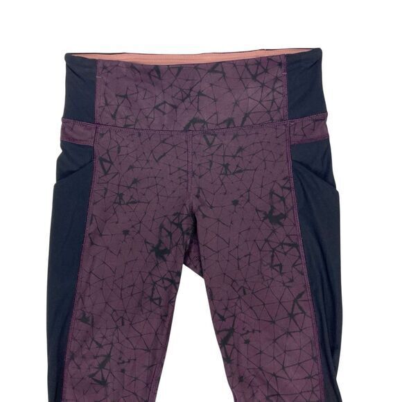 Lululemon Leggings Womens Size 4 Purple Black Trail Bound Cropped Yoga Pants - Picture 2 of 16